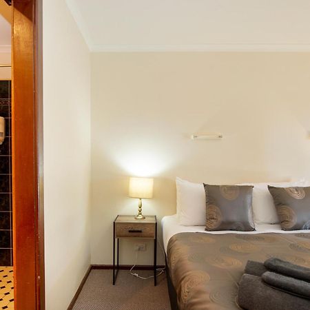 Ardrossan Hotel Motel מראה חיצוני תמונה