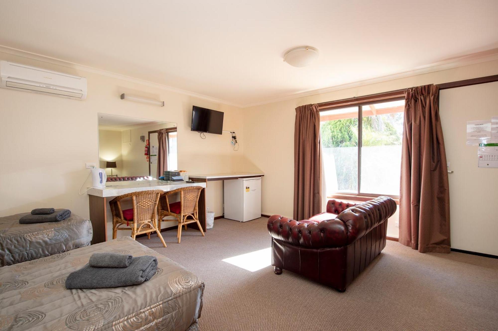 Ardrossan Hotel Motel מראה חיצוני תמונה
