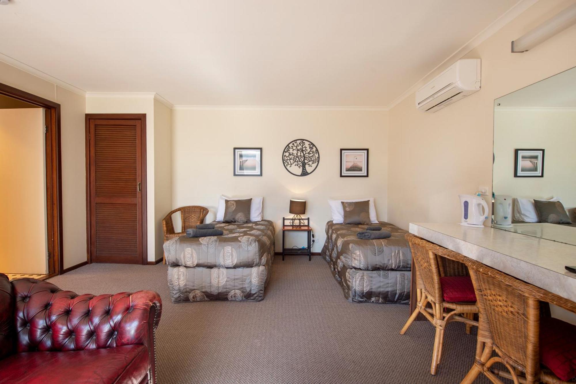 Ardrossan Hotel Motel מראה חיצוני תמונה
